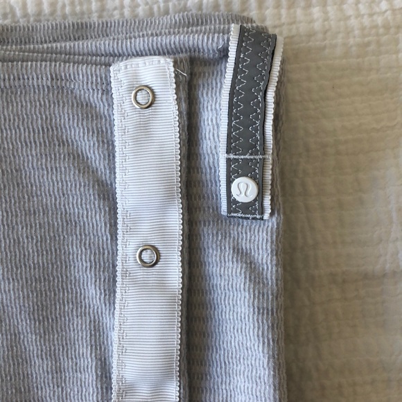 LULULEMON Vinyasa Scarf - Picture 2 of 3